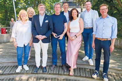 Dr. Ulf Kämpfer besuchte Timmendorfer Strand: SPD-Spitzenkandidat fordet ein offizielles Bekenntnis zum Erhalt der Bäderbahn