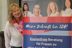 Britta Müller berät unter anderem zu Teilzeitausbildung, Existenzgründung, Vereinbarkeit von Familie und Beruf, regionalem Arbeitsmarkt und Bewerbung.