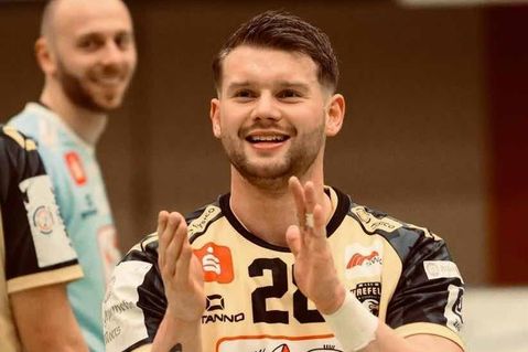 „Tim Claasen kommt nach Hause“.