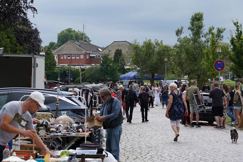 Der Flohmarkt wurde gut angenommen.