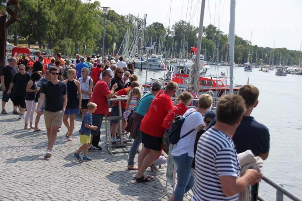 Der jährlich stattfindende Aktionstag lockte Besucher mit zahlreichen Attraktionen.