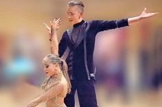 John-Pierre Gottschlich und Jolin Krabsch sind das „Let’s dance“-Paar von morgen und werden ihr Können bei „Unterhaltung am Meer“ zeigen.   (Foto: Veranstalter/hfr)