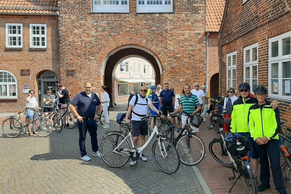 Unter dem Motto „Versteckte Ecken Neustadts per Rad entdecken“ führt die Tour durch das Neustädter Stadtgebiet. (Foto: Archiv Stadtmarketing)