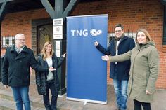 Informierten über den Breitbandausbau in Ratekau (v.l.): Torsten Hindenburg (ZVO), Ilka Böhm (Gemeinde Ratekau), Bürgermeister Thomas Keller und Simona Schumacher (TNG). (Foto: Stefan Setje-Eilers)