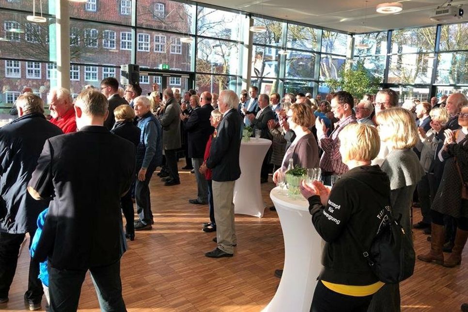 Neuer Rekord: Rund 150 Personen waren in der Mensa der JLS zu Gast.