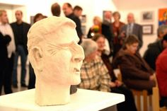 Die Besucher der Ausstellung haben die Gelegenheit, ihren ganz persönlichen Favoriten für den Publikumspreis zu wählen.