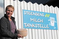 Eike Steensen hat das Angebot der Regiomaten erweitert: Seit August vergangenen Jahres können die Kunden nun auch Käse in 200 Gramm-Stücke verpackt kaufen.