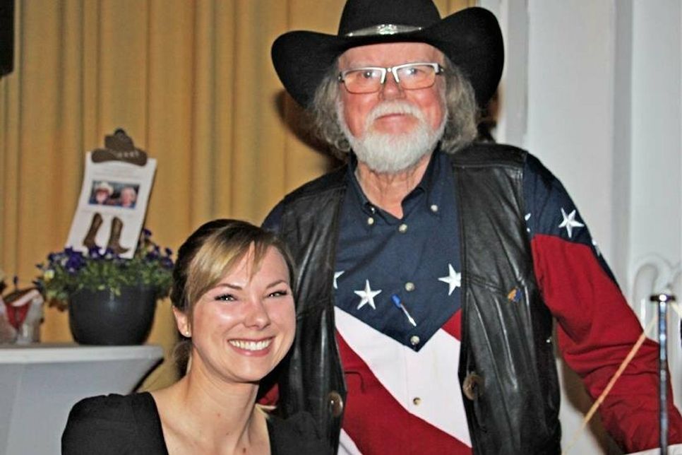 Geschäftsführerin Vanessa Boy und Sheriff Uwe Göllner