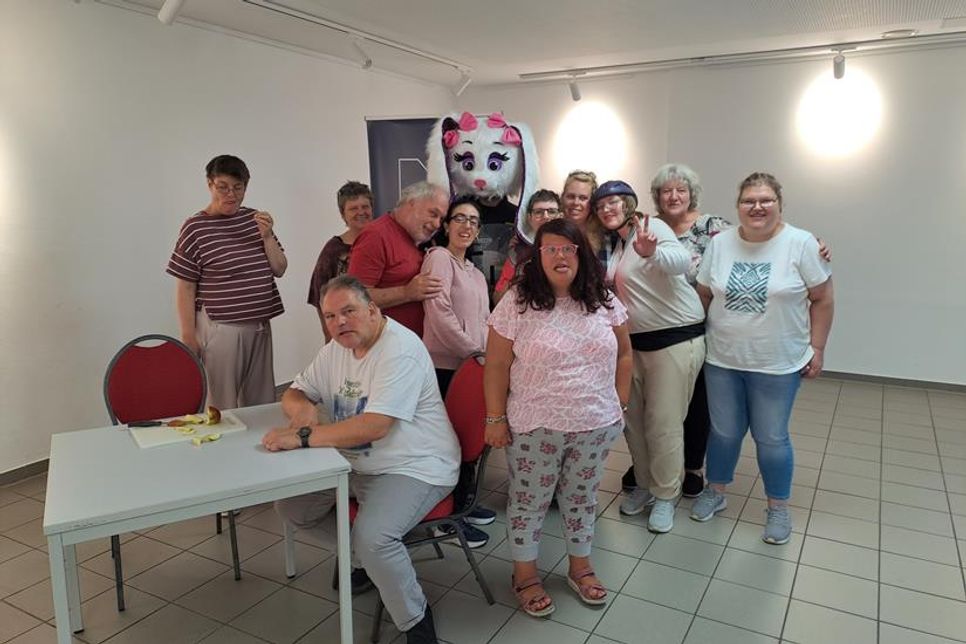 Das Theater der Begegnung bringt mit Improvisation alle in Bewegung.