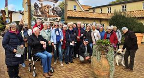 Rund 40 Senioren folgten der Einladung zum Zoobesuch