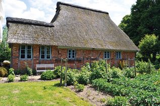 HANDARBEIT & „MEER“: Aktionstag im Dorfmuseum Ratekau