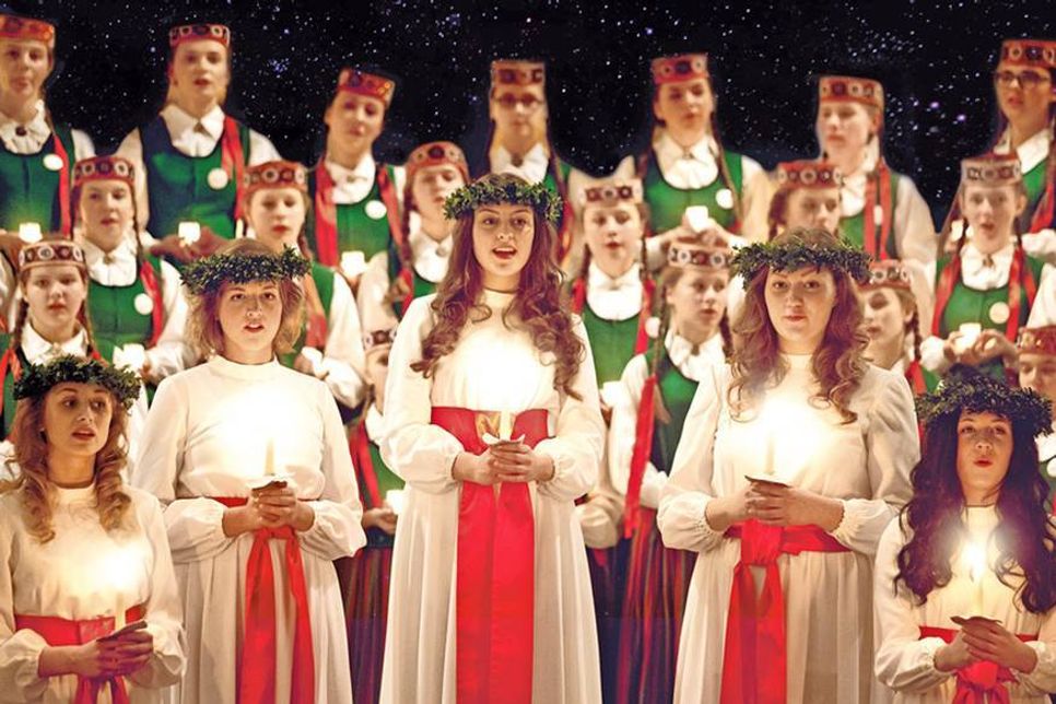 Der Mädchenchor „Cantus“ und die „Lucia Voices“ stimmen eindrucksvoll auf die Weihnachtszeit ein. (Foto: Veranstalter)