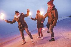 Wärme und Gemütlichkeit am Ostseestrand: Fackelwanderungen in Timmendorfer Strand und Niendorf/Ostsee. (Foto: TSNT GmbH)