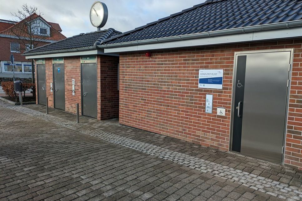„Toilette für alle“ auf dem Kapitän-Willy-Freter-Platz
