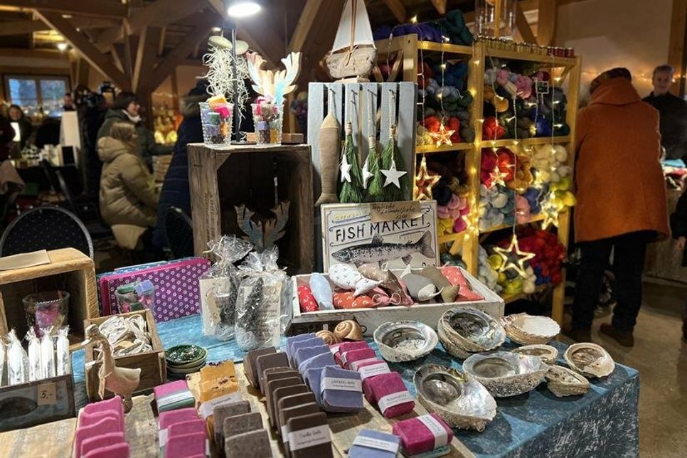 Viele besonders schöne Stände bereicherten den Kunsthandwerkermarkt in der Tenne.