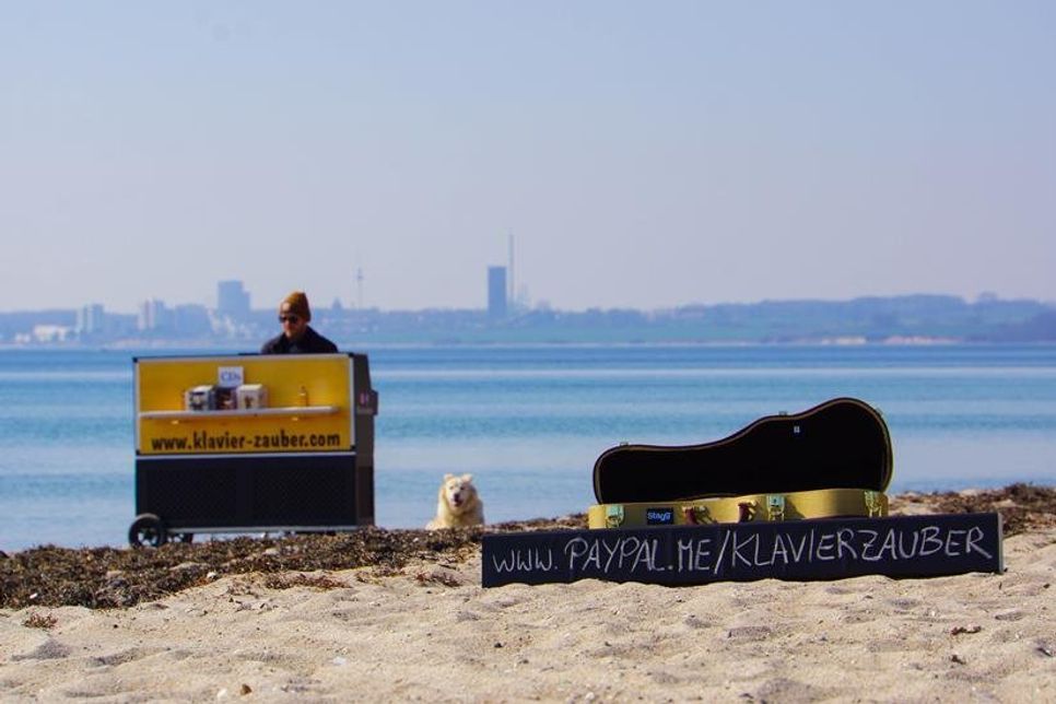 Auftritt vor einem treuen Zuhörer in Pelzehaken.