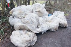 Rund fünf Kubikmeter Dämmwolle wurden bei Kreuzkamp illegal entsorgt.