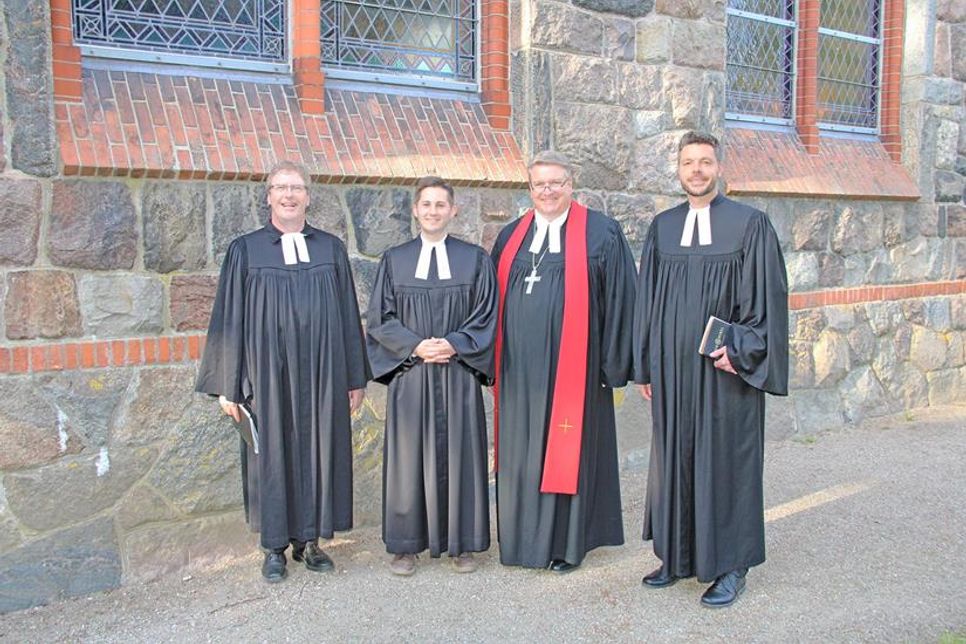 Pastor Jörg Reimann, Pastor Patrick Pulsfort, Probst Dirk Süssenbach und Pastor Hans Hillmann.