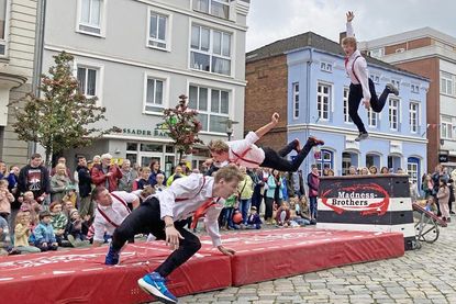 Ein echtes Highlight: die Kapriolen der MadnessBrothers aus Plön.