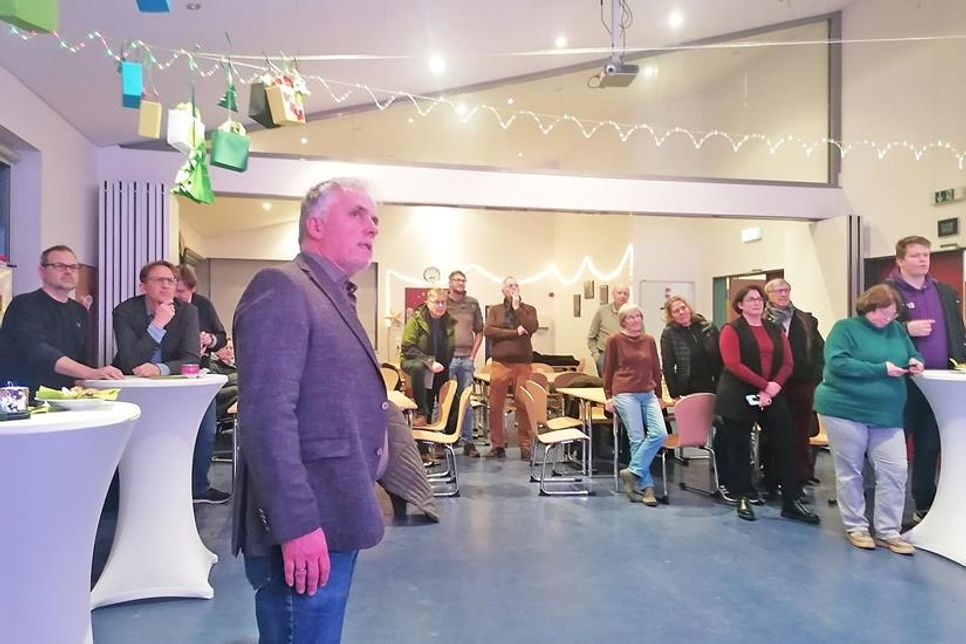 Bürgermeister Sven Radestock moderierte die Präsentation.