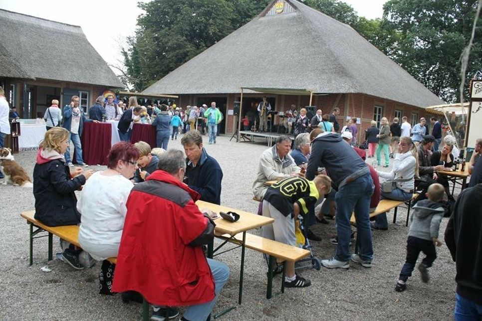 Volles Programm für Groß und Klein auf dem Paasch-Eyler-Platz.