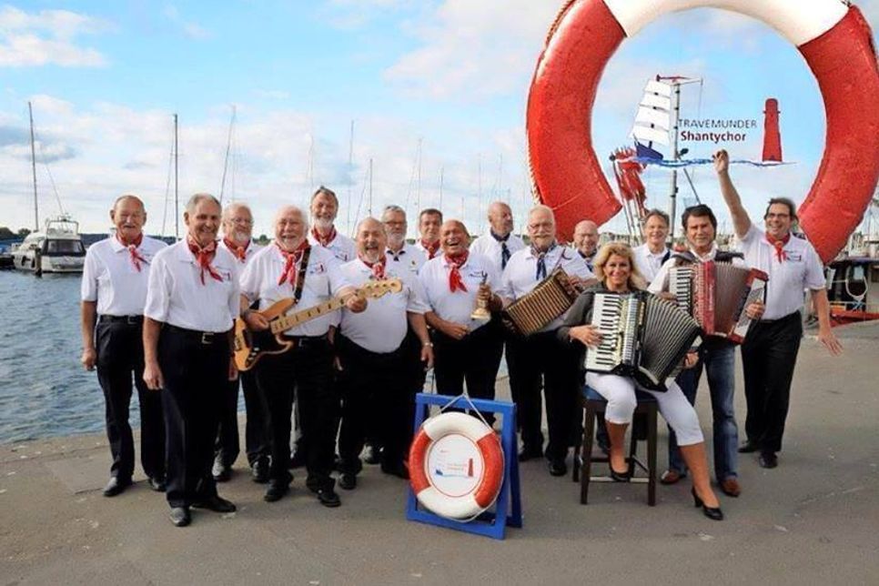 Der Travemünder Shantychor e.V. gibt am Freitagabend ein Konzert in der Trinkkurhalle in Timmendorfer Strand. (Foto: Veranstalter)