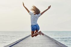 Ohne Bauchschmerz und Verstopfung unbeschwert den Urlaub genießen: Eine gut sortierte Reiseapotheke schafft beste Voraussetzungen dafür. Foto: DJD/DulcoLax/Getty Images/Viktor Gladkov