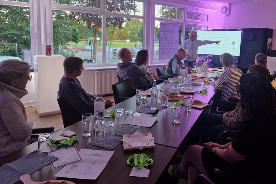 Beim Netzwerkforum werden aktuelle Themen kompakt und praxisnah vermittelt.