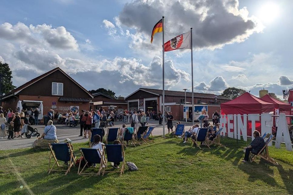 Bestes Wetter lud zum Verweilen ein.