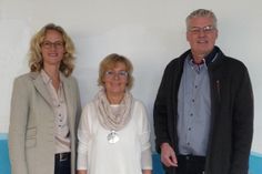 Präsidentin des Rotary Clubs Neustadt-Ostsee, Nina Hiller, Rektorin der Grundschule Neustädter Bucht, Michaela Grave, Präsident des Lions Clubs Neustadt, Steffen Knoop (v. lks.).