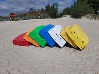 Der Sommer ist bunt. Am Surfstrand in  Pelzerhaken machte Sabine Balke dieses Beweisfoto.