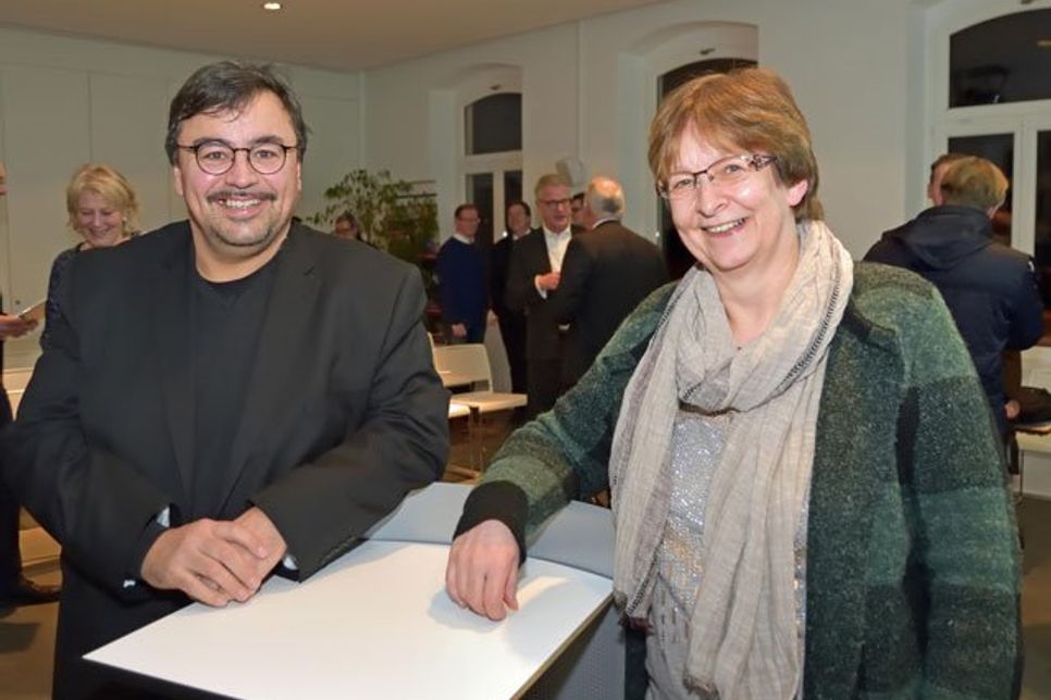 Der neue Vorsitzende des Plöner Vereins Stadtmarketing Axel Schümann und Stellvertreterin Dr. Birgit Böhnke.