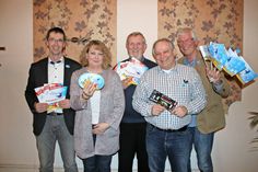 Der Vorstand mit 1. Vorsitzendem Henning Reimann, Schriftführerin Barbara Helbach, Ehrenvorsitzender Heinrich Evers, Kassenwart Dirk Helbach und 2. Vorsitzender Uwe Muchow (v. lks.).