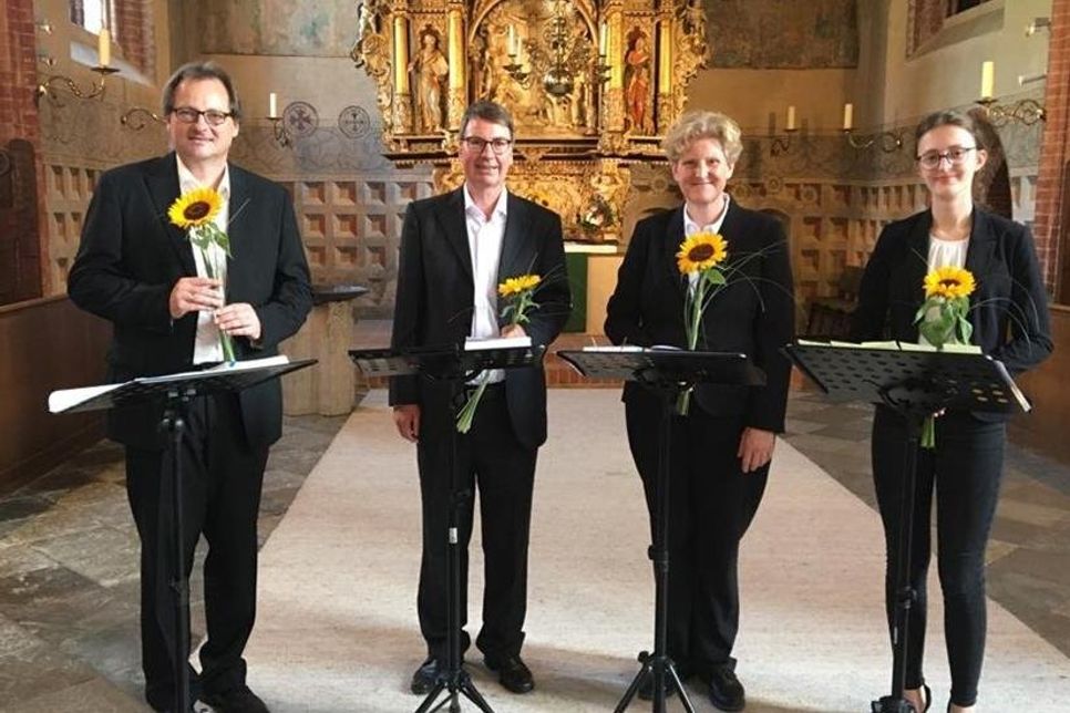 Die Vokalisten von „Acappella4you“.