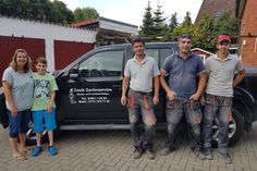 Das sympathische Team von „Canik Gartenservice“ mit Inhaber Selcuk Canik (Mi.).