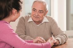 Wer offen und klar miteinander redet, kann Streit vermeiden. Foto: Paul/gettyimages.com/SOS-Kinderdörfer weltweit/akz-o