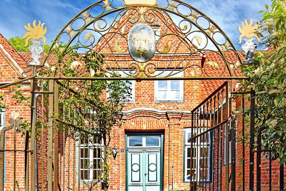 Das Wardenburgsche Haus im Klosterhof 14 mit seinem schmiedeeisernen Gitter.
