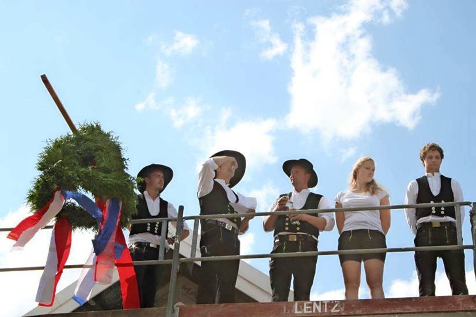 Die Fertigstellung des Rohbaus wurde mit dem traditionellen Richtspruch abgeschlossen.