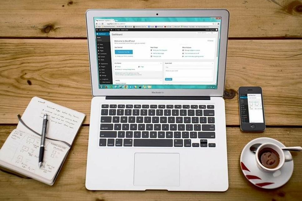 Telefonaufzeichnungen haben sich zu einem unentbehrlichen Werkzeug in zahlreichen Branchen entwickelt.