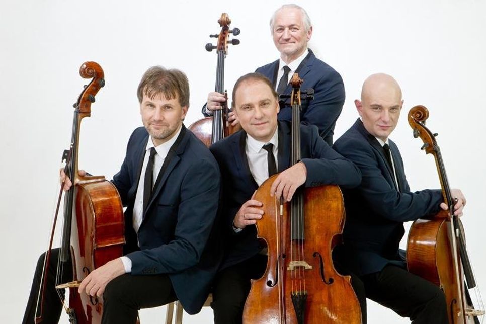 Mitglieder des Rastrelli Quartetts sind Kirill Timofeev, Mischa Degtjareff, Kira Kraftzoff und Sergio Drabkine.