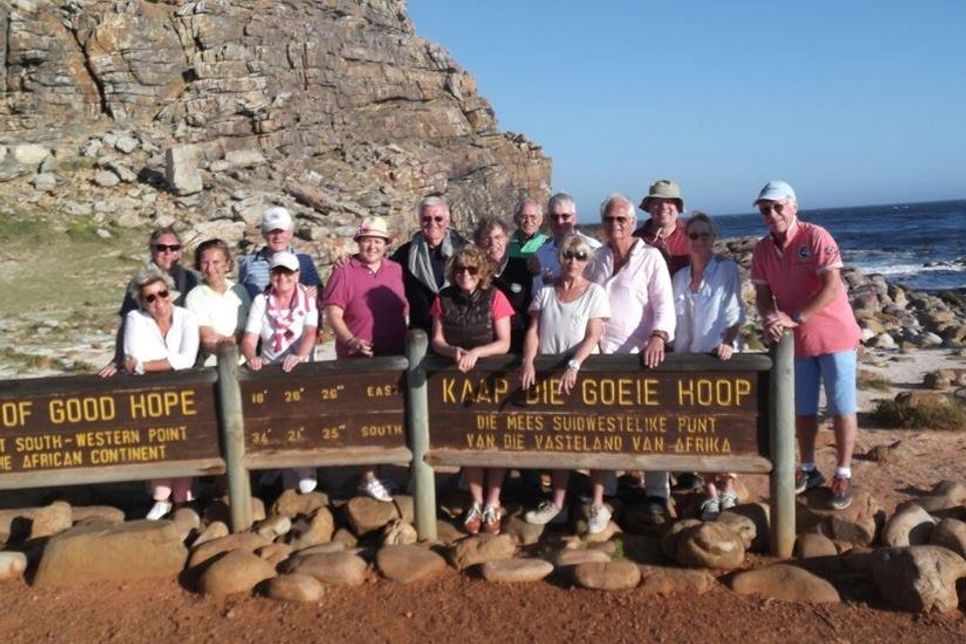 Diesen Ball hat die Reisegruppe auf einem Golfplatz in Südafrika lieber nicht weiter gespielt.