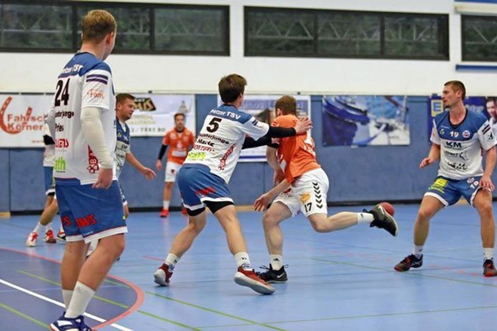 So will  Coach Böck die PTSV Abwehr sehen.