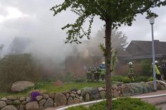 Die starke Rauchentwicklung erschwerte die Brandbekämpfung. (Foto: Freiwillige Feuerwehr Neustadt)