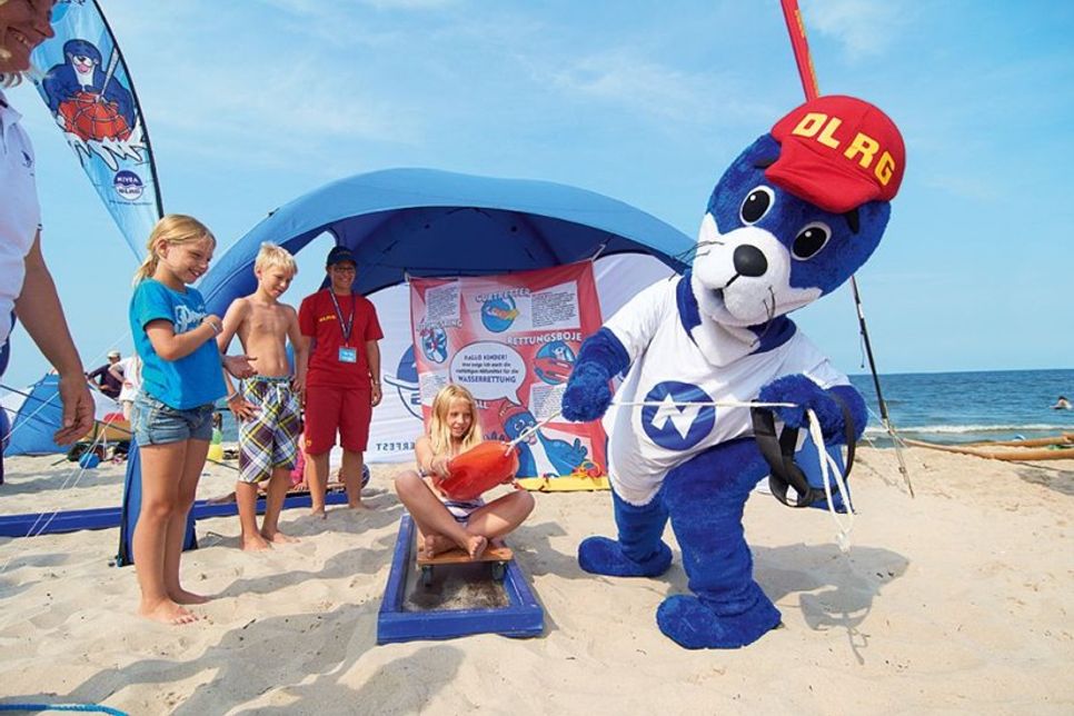 Das DLRG Nivea Strandfest bietet ein abwechslungsreiches Programm.