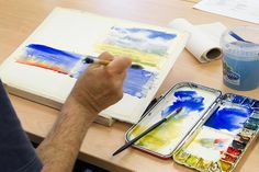 Der Aquarellmalkurs unter der Leitung von Ingo Bornholdt ist für Anfänger und Fortgeschrittene gleichermaßen geeignet.