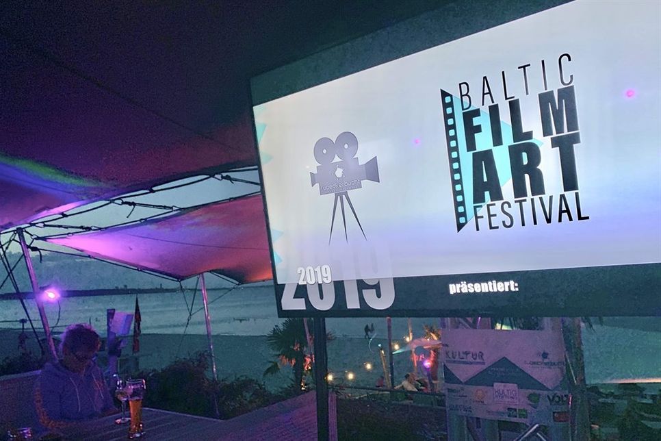 Eröffnung des 3. Baltic Film Art Festival in der Beachlounge Scharbeutz.