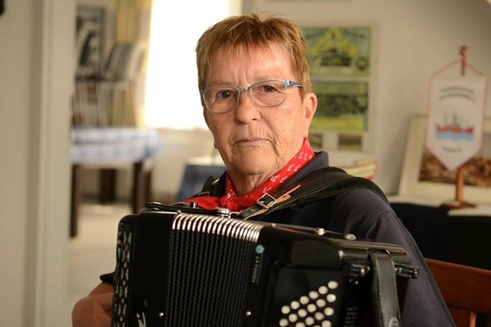 Für den Neustadt-Film stand Ulla Borchert gemeinsam mit ihrer Vereinskollegin Elisabeth Keinki dem reporter bei den Dreharbeiten zur Verfügung.