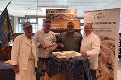 Beim öffentlichen Stollentest: Bäckermeister Manfred Klausberger, Stollenprüfer Jens Wallenstein, Bäckermeister Andreas Seßelberg und Geschäftsführer Hans-Peter Klausberger (v. lks.)