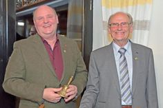 Vorstandswechsel: Klaus Stänner löst Hans-Werner Dose nach sechs Jahrzehnten an der Vereinsspitze von Fortuna Bösdorf ab.