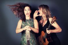 Akustik-Duo„Venus on strings“